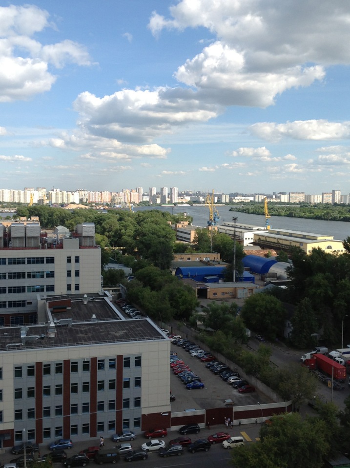 Южнопортовая г москва. Бизнес центр Южный порт Москва. Парк в Южном порту Москва. Район Южный порт Москва. Южнопортовый район.